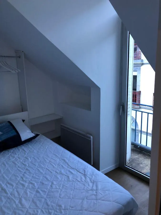 Appart 6 Pers Renove En Plein Coeur De 科特雷
